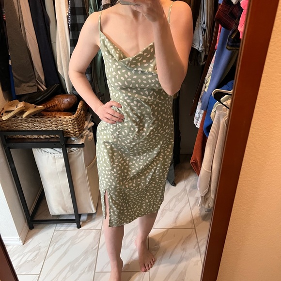 SHEIN formal or summer casual dress. Midi length - Picture 2 of 2